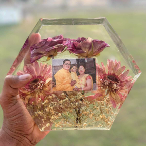 Hexagon Flower Preservation Photo Frame